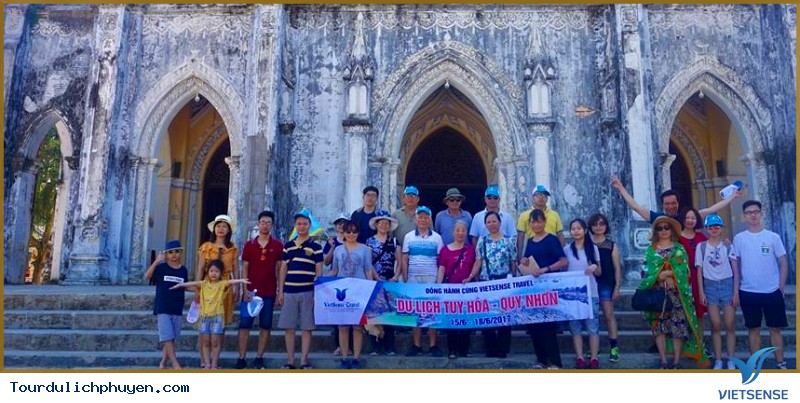 Tour du lịch Hà Nội - Phú Yên - Xứ Hoa Vàng Cỏ Xanh