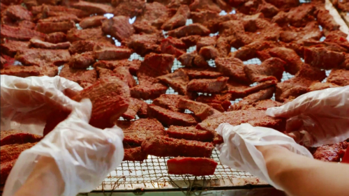 Bò Một Nắng 2 Sương Chấm Muối Nguyên Con Kiến Vàng - Ảnh 1