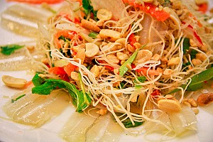 Ẩm Thực Biển Phú Yên Thu Hút Người Mê Ăn Ẩm Thực Biển Phú Yên Thu Hút Người Mê Ăn