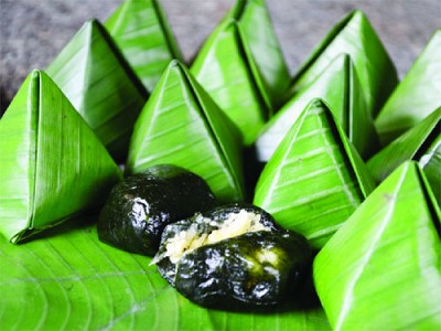 Du Lịch Phú Yên: Thưởng thức bánh ít lá gai Du Lịch Phú Yên: Thưởng thức bánh ít lá gai