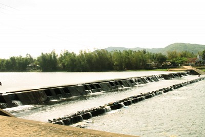 Du Lịch Phú Yên Ghé Thăm Đập Tam Giang Đi Qua Sông Cái Du Lịch Phú Yên Ghé Thăm Đập Tam Giang Đi Qua Sông Cái