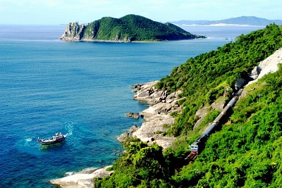 Ngây ngất với vẻ đẹp Phú Yên trong "Tôi Thấy Hoa Vàng Trên Cỏ Xanh" Ngây ngất với vẻ đẹp Phú Yên trong "Tôi Thấy Hoa Vàng Trên Cỏ Xanh"