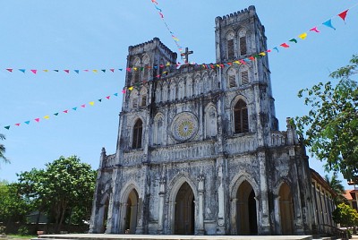Nhà thờ Mằng Lăng Nhà thờ Mằng Lăng