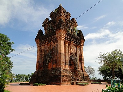 Tháp Nhạn Tháp Nhạn