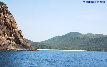 Hành Trình 4 Ngày 3 Đêm: Bình Định - Tuy Hòa  - Quy Nhơn