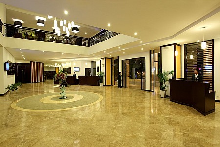 Khách Sạn CenDeluxe Phú Yên