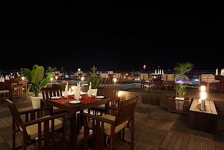 Khách Sạn CenDeluxe Phú Yên