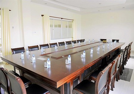 Khách Sạn Long Beach