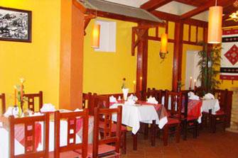 Khách Sạn Nhiệt Đới