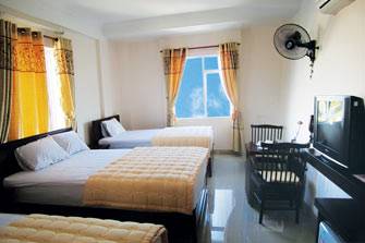 Khách Sạn Nhiệt Đới