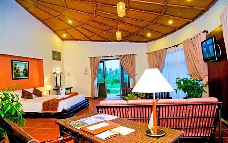 Khách Sạn Việt Star Resort & Spa 4 Sao