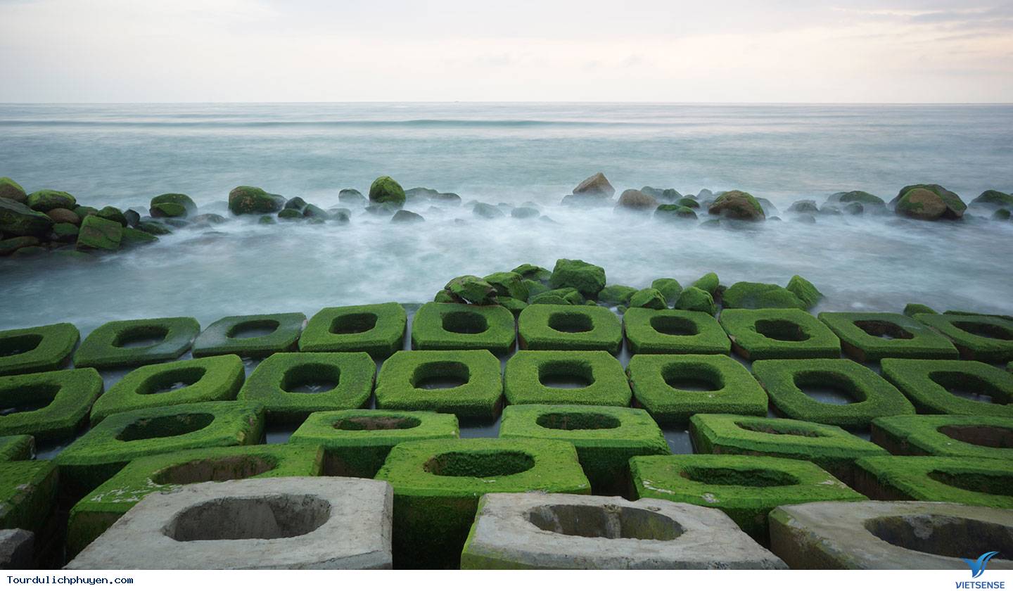 1. Kè chắn sóng Xóm Rớ 1. Kè chắn sóng Xóm Rớ