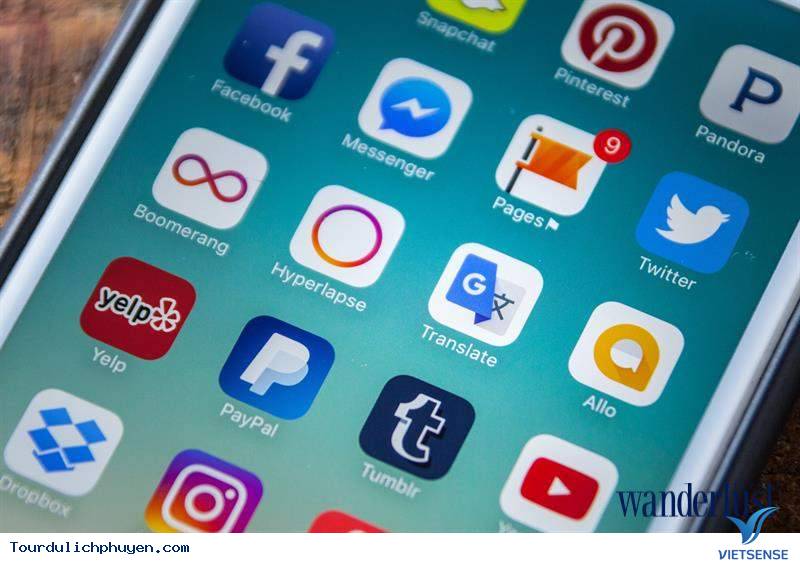 Nhóm ứng dụng tìm chuyến bay