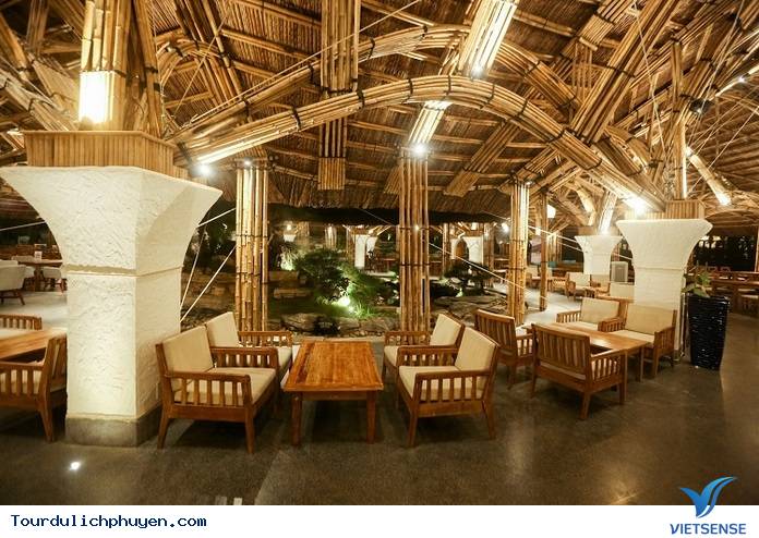 Bất ngờ với kiến trúc tạo ra từ 25.000 cây tầm vông của nhà hàng Phú Yên - Ảnh 4