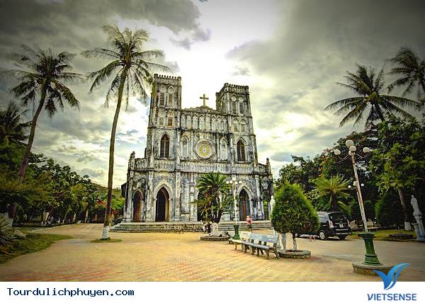 Bí mật nhà thờ Mằng Lăng hàng trăm tuổi ở xứ Nẫu - Ảnh 3