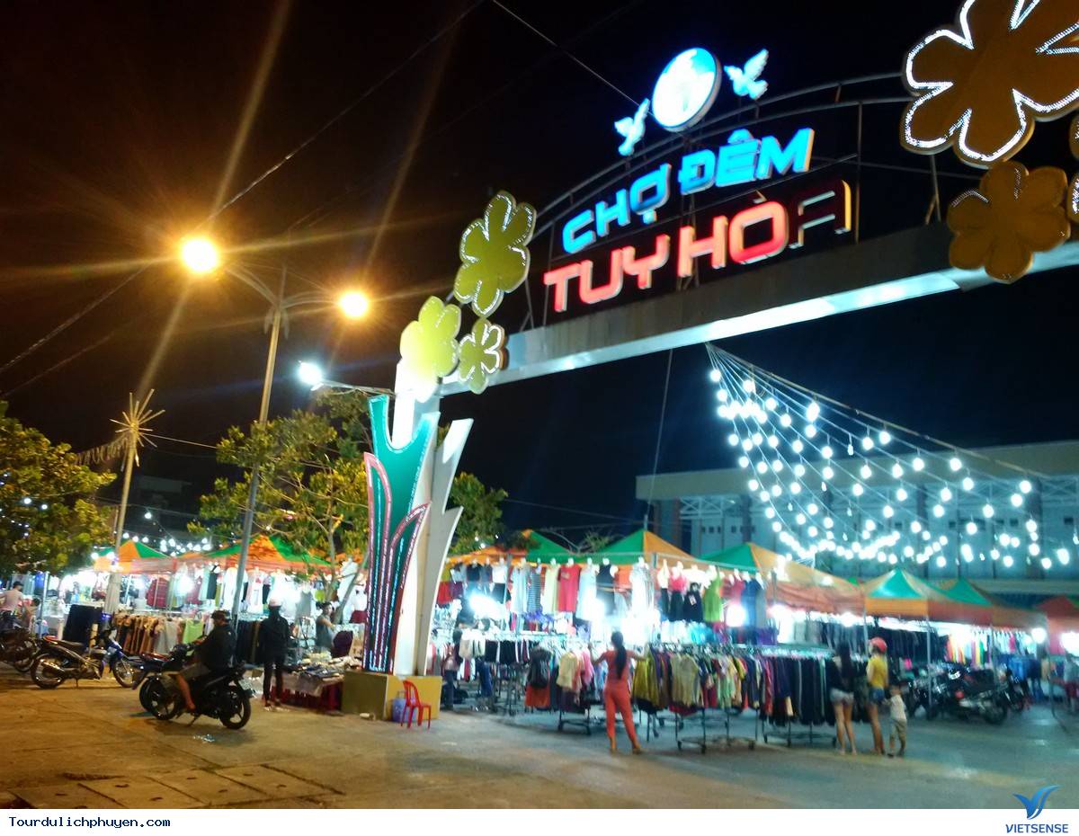 CHỢ ĐÊM TUY HÒA – KHÔNG GIAN SÔI ĐỘNG VỀ ĐÊM GIỮA LÒNG THÀNH PHỐ CHỢ ĐÊM TUY HÒA – KHÔNG GIAN SÔI ĐỘNG VỀ ĐÊM GIỮA LÒNG THÀNH PHỐ