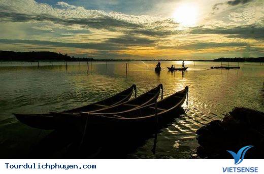 Đến Phú Yên Đi TÌm Vùng Đất Hoa Vàng, Cỏ Xanh Đẹp Như Trong Phim - Ảnh 17