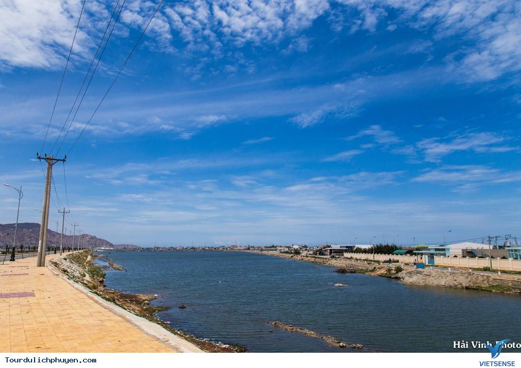 Đẹp Tuyệt Vời Cung Đường Ven Biển Sài Gòn - Phú Yên - Ảnh 2