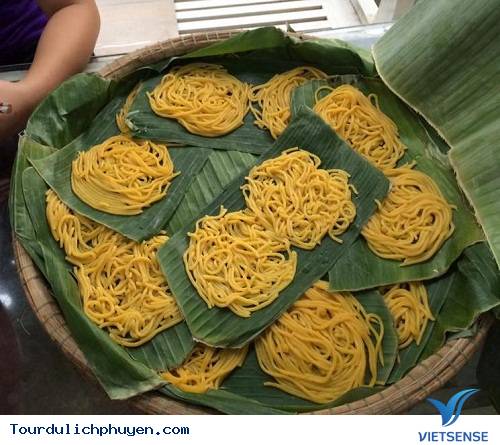 Độc Lạ Món Bún Làm Từ Bắp Chỉ Có Ở Phú Yên - Ảnh 2