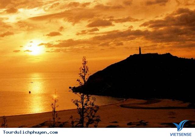 Đón bình minh tại Mũi Điện Phú Yên - Ảnh 4