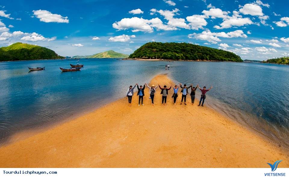 trải nghiệm Phú Yên Cắm Trại Cực Đã Ở 5 Hòn Đảo Tuyệt Đẹp - Ảnh 9 hành trình Phú Yên Cắm Trại Cực Đã Ở 5 Hòn Đảo Tuyệt Đẹp - Ảnh 9