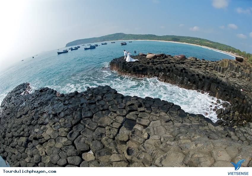 Gành Đá Đĩa - Ảnh 1