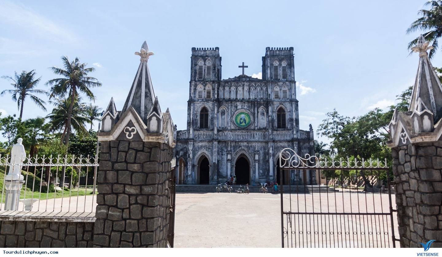 Giới thiệu về Nhà thờ Mằng Lăng - Ảnh 2