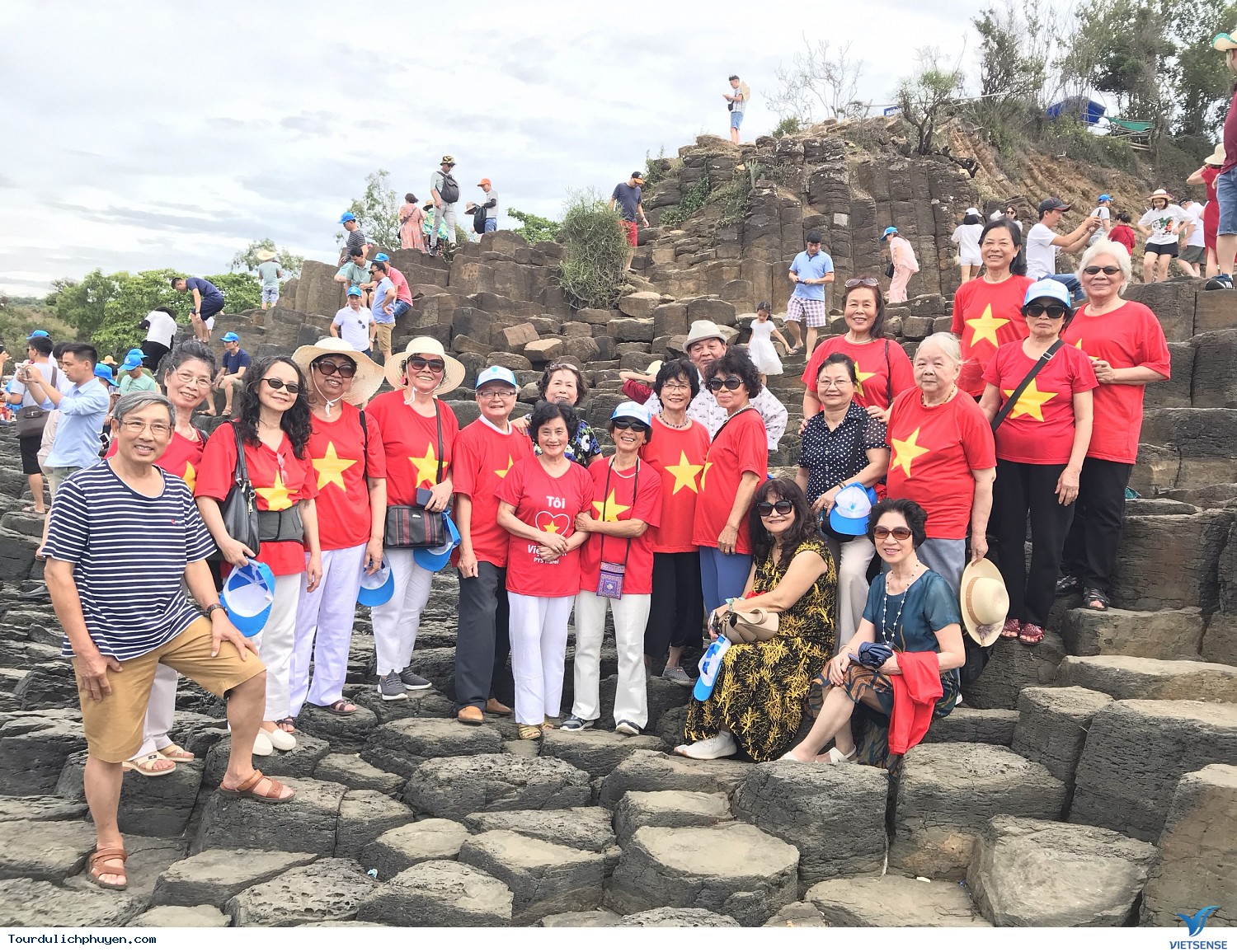 Hình Ảnh Chương trình Quy Nhơn Phú Yên Đoàn Cựu SV Đại Học Y - Ảnh 3