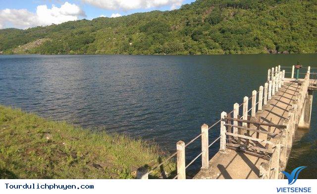 Khám phá sinh thái hồ Hóc Răm - Ảnh 2