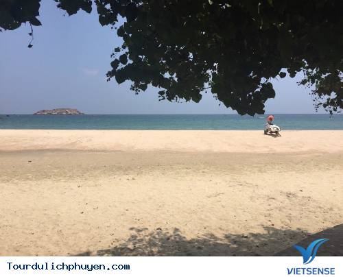 khu thăm quan Hồng Anh - Trải Nghiệm Kỳ Nghỉ Tuyệt Vời Ven Biển Phú Yên - Ảnh 2