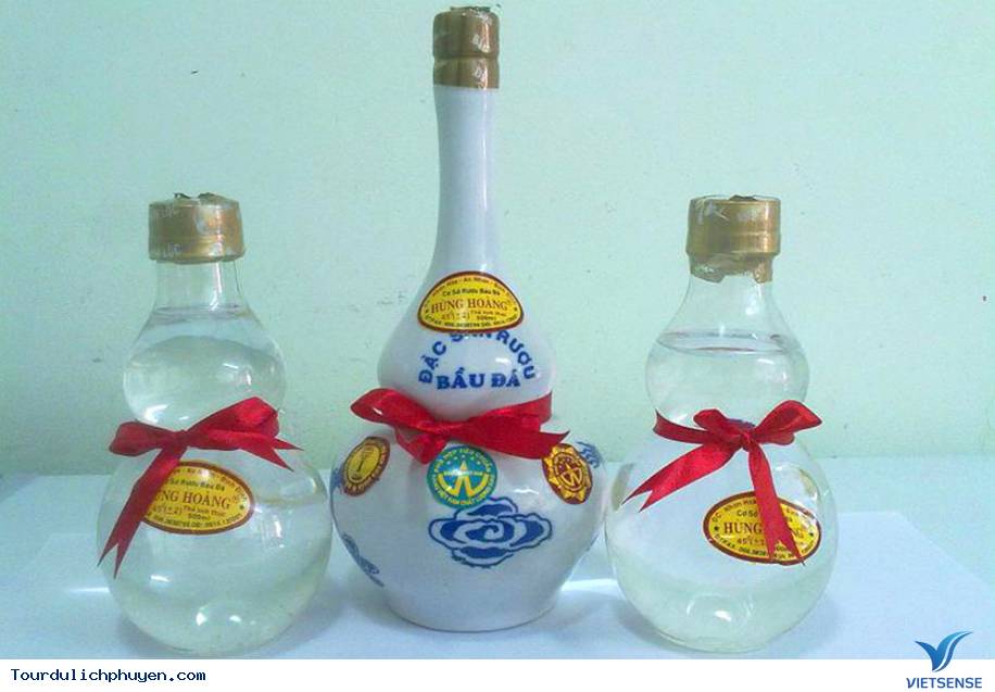 Men say Bàu Đá ngấm lòng khách thăm - Ảnh 2