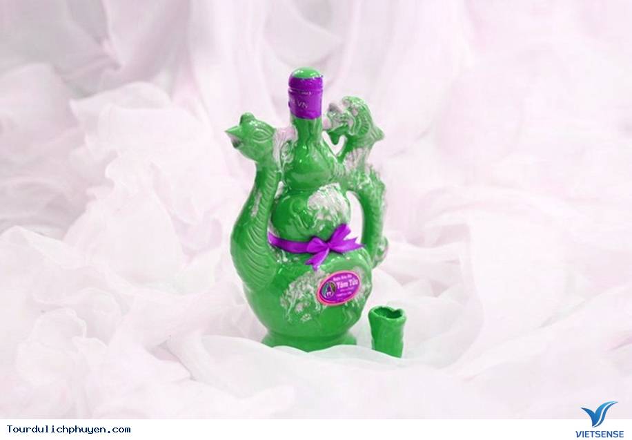 Men say Bàu Đá ngấm lòng khách thăm - Ảnh 4