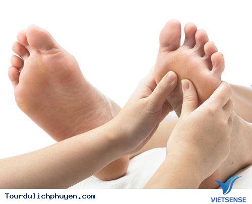 Tránh mỏi gối, tê chân Tránh mỏi gối, tê chân