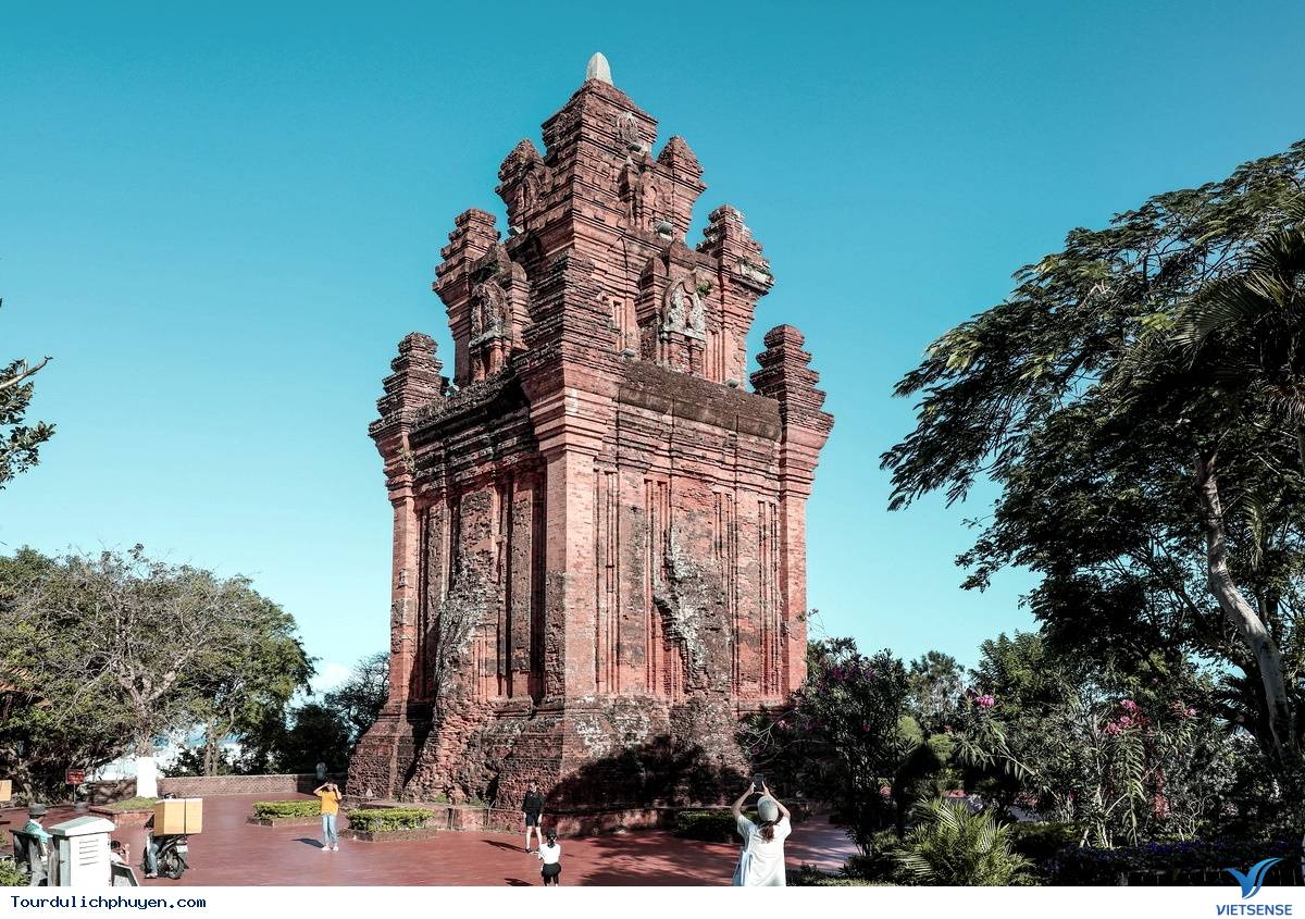 Núi Nhạn – Sông Đà