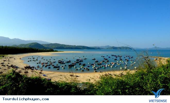 Ngây ngất với vẻ đẹp Phú Yên trong "Tôi Thấy Hoa Vàng Trên Cỏ Xanh" - Ảnh 8 Ngây ngất với vẻ đẹp Phú Yên trong "Tôi Thấy Hoa Vàng Trên Cỏ Xanh" - Ảnh 8