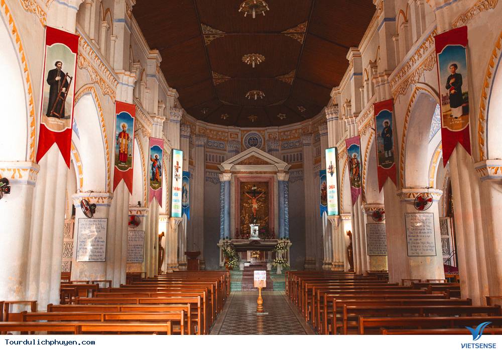 Nhà thờ Mằng Lăng - Ảnh 4