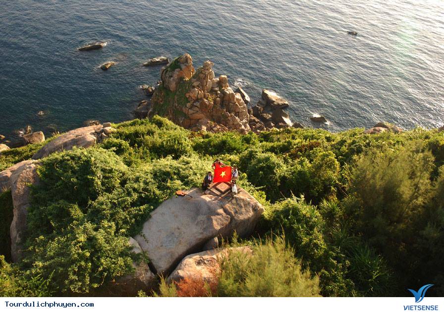 Những Địa Điểm Đẹp Mới Toanh Chưa Chắc Ai Đã Biết Ở Phú Yên - Ảnh 12 Những Địa Điểm Đẹp Mới Toanh Chưa Chắc Ai Đã Biết Ở Phú Yên - Ảnh 12