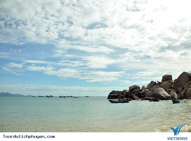 Phú Yên - Đẹp Bình Dị Từ Nắng Sớm Đến Chiều Tà - Ảnh 2 Phú Yên - Đẹp Bình Dị Từ Nắng Sớm Đến Chiều Tà - Ảnh 2