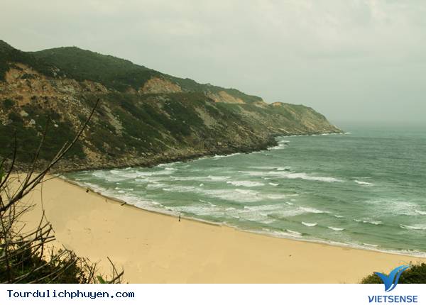 Phú Yên - Một Chuyến Đi 10 Điểm Đến Và Vô Vàn Ấn Tượng - Ảnh 1