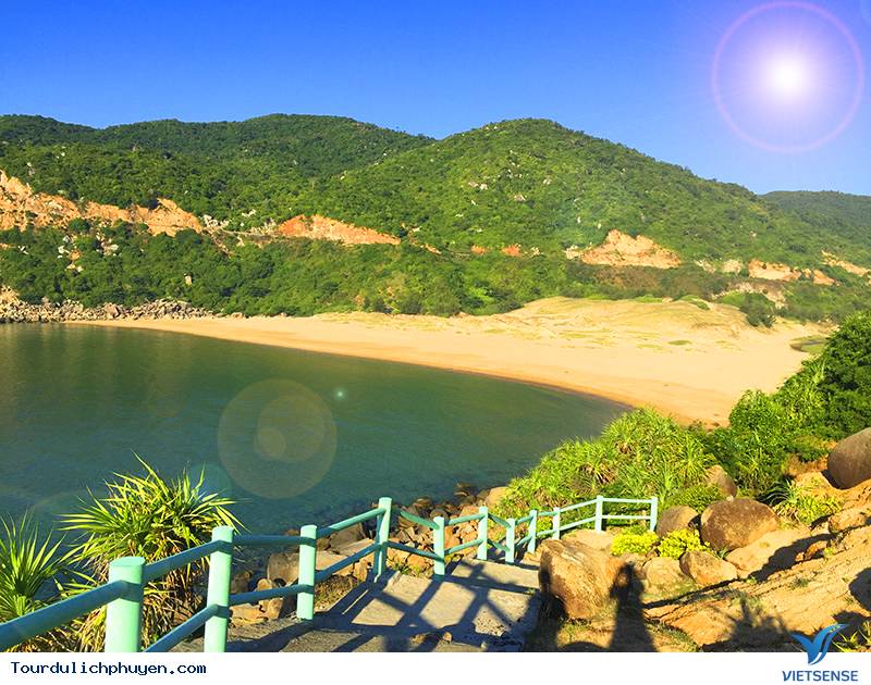 Phú Yên, Quyến rũ Bãi Môn - Ảnh 1 Phú Yên, Quyến rũ Bãi Môn - Ảnh 1