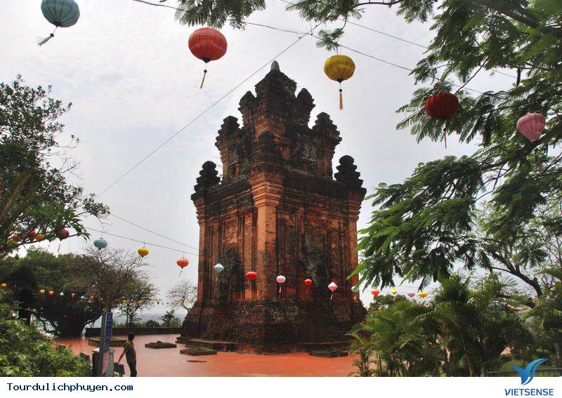 Tháp Nhạn - Ảnh 2