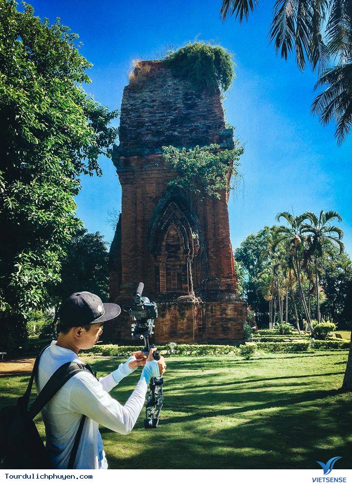 Tháp Nhạn Tháp Nhạn