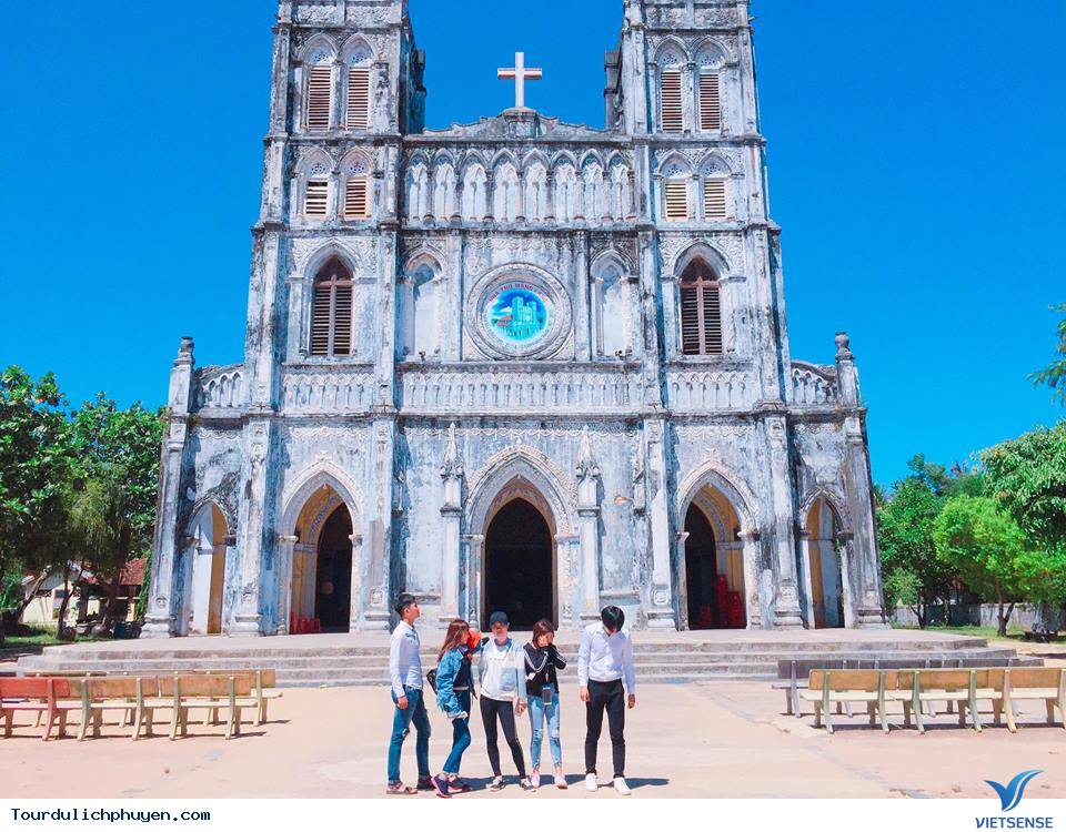 Nhà thờ Mằng Lăng Nhà thờ Mằng Lăng