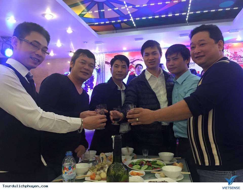 VietSense Travel Tưng Bừng Tất Niên 2015 - Ảnh 7 VietSense Travel Tưng Bừng Tất Niên 2015 - Ảnh 7